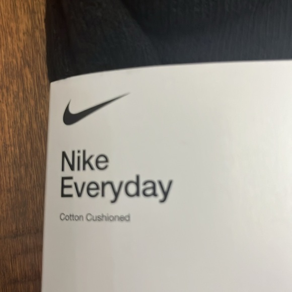 Nike Everyday No Show Cotton Cushioned Socks 6 Pack - Picture 11 of 16